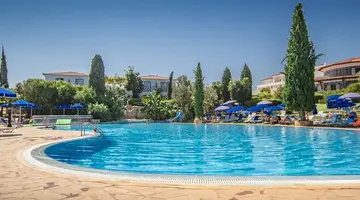 Hotel Sunrise Village Beach