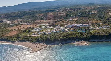 Hotel Sunrise Village Beach