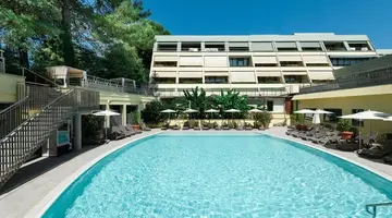 HOTEL SVOBODA