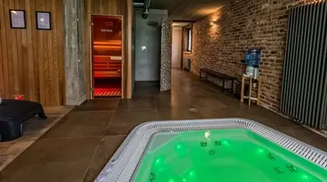 Hotel Szary Residence