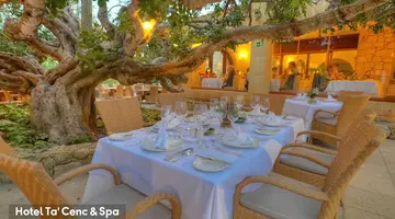 HOTEL TA CENC AND SPA