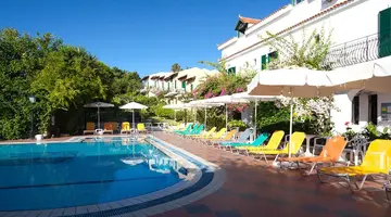 Hotel Tara Beach