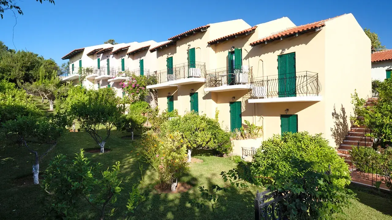 Hotel Tara Beach