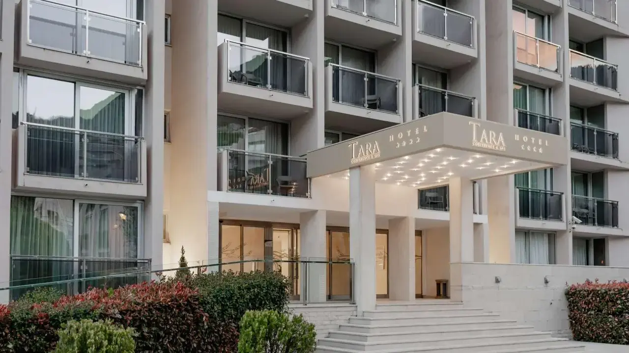 Hotel Tara