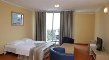 Hotel Tara