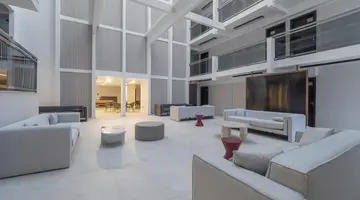 Hotel Tara