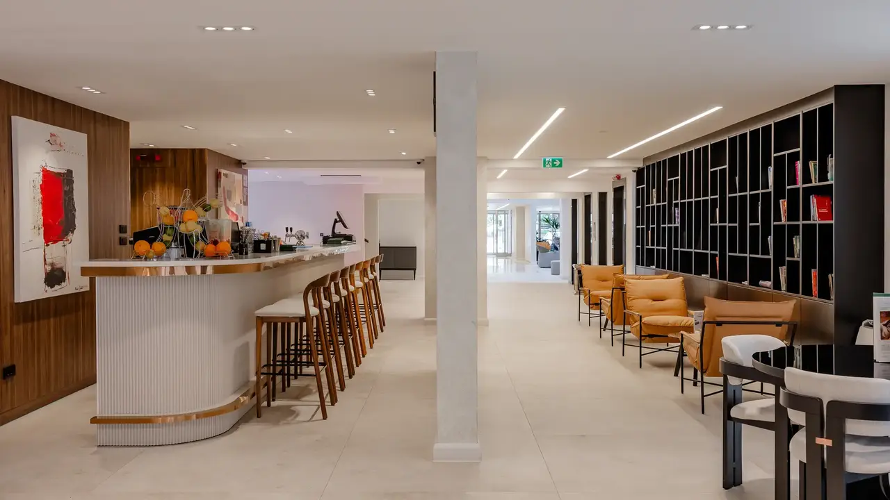 Hotel Tara