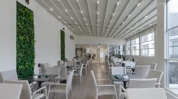 Hotel Tara