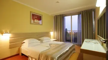 Hotel Tara