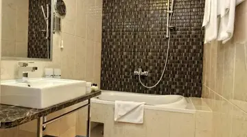 Hotel Tara