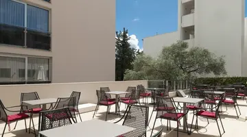 Hotel Tara