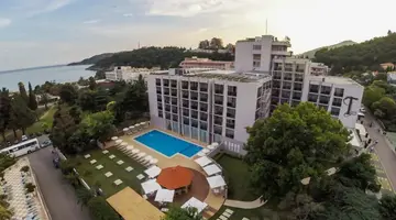 Hotel Tara