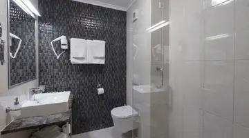 Hotel Tara