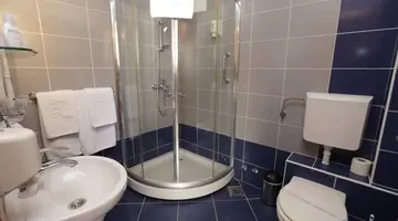 Hotel Tara