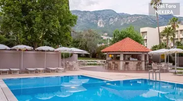 HOTEL TARA