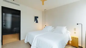 Hotel Taro Santa Cruz