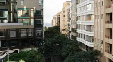 Hotel Taro Santa Cruz