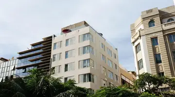 Hotel Taro Santa Cruz