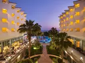 HOTEL TERRACE BEACH RESORT