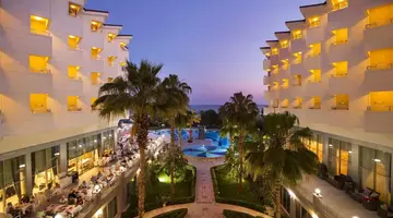 HOTEL TERRACE BEACH RESORT