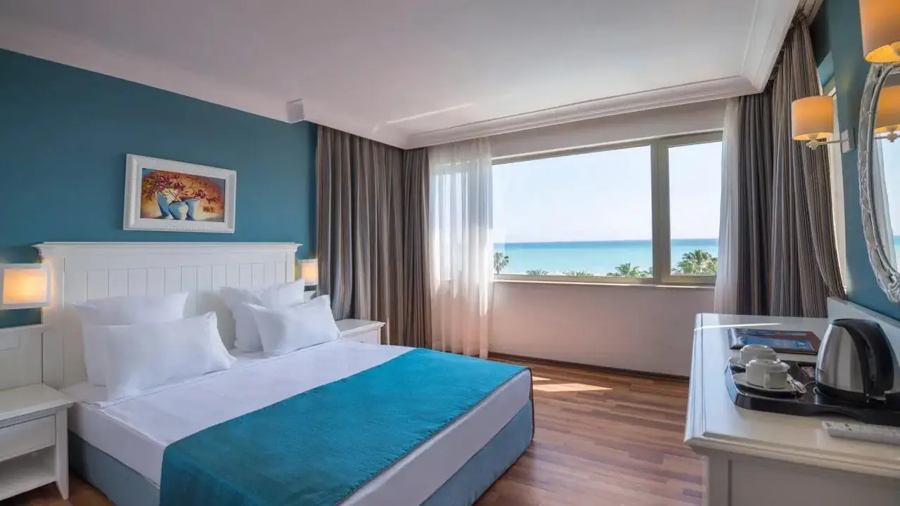 HOTEL TERRACE BEACH RESORT