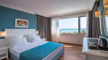 HOTEL TERRACE BEACH RESORT