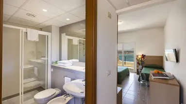 HOTEL TERRASINI