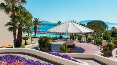 HOTEL TERRASINI
