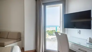 HOTEL THB MARIA ISABEL