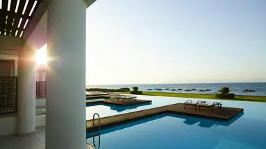 Hotel The Ixian Grand & All Suites