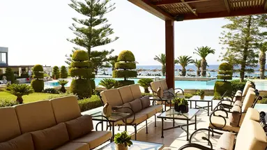 Hotel The Ixian Grand & All Suites