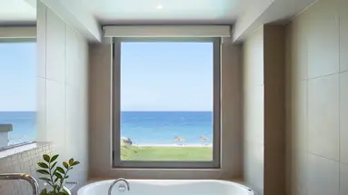Hotel The Ixian Grand & All Suites