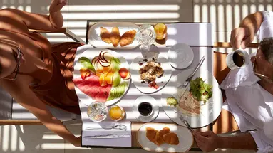 Hotel The Ixian Grand & All Suites