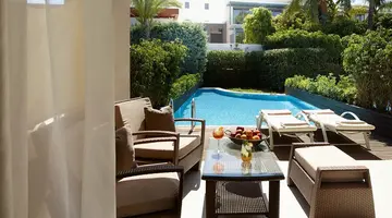 Hotel The Ixian Grand & All Suites