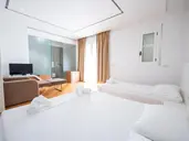 HOTEL THEA