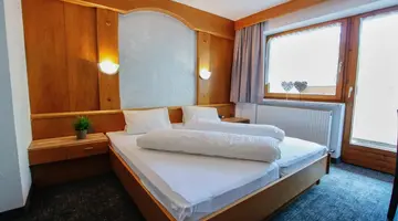 Hotel Tia Apart