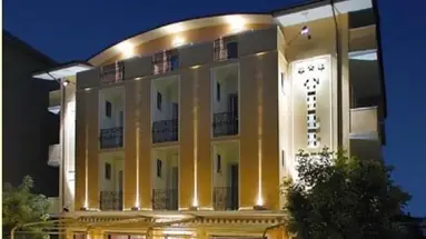 Hotel Till ***