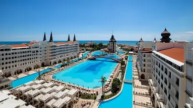 Hotel Titanic Mardan Palace