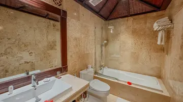 HOTEL TJAMPUHAN SPA