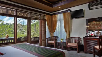 HOTEL TJAMPUHAN SPA