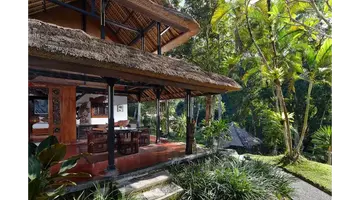 HOTEL TJAMPUHAN SPA