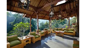 HOTEL TJAMPUHAN SPA