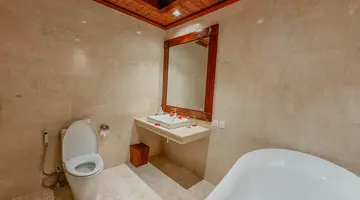 HOTEL TJAMPUHAN SPA