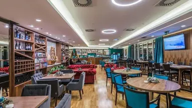 Hotel TQ Plaza