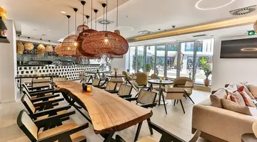 Hotel TQ Plaza