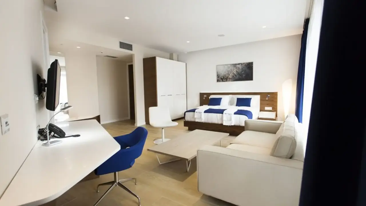 Hotel TQ Plaza
