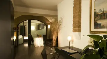 Hotel Trevi