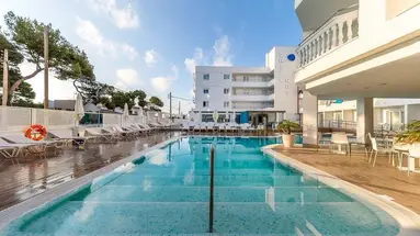 Hotel Triton Beach
