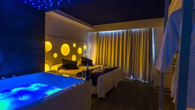 Hotel Triton Beach