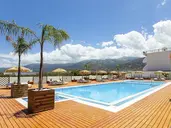 Hotel Triton